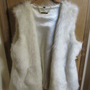 White Faux Fur Vest 1x  IMAN